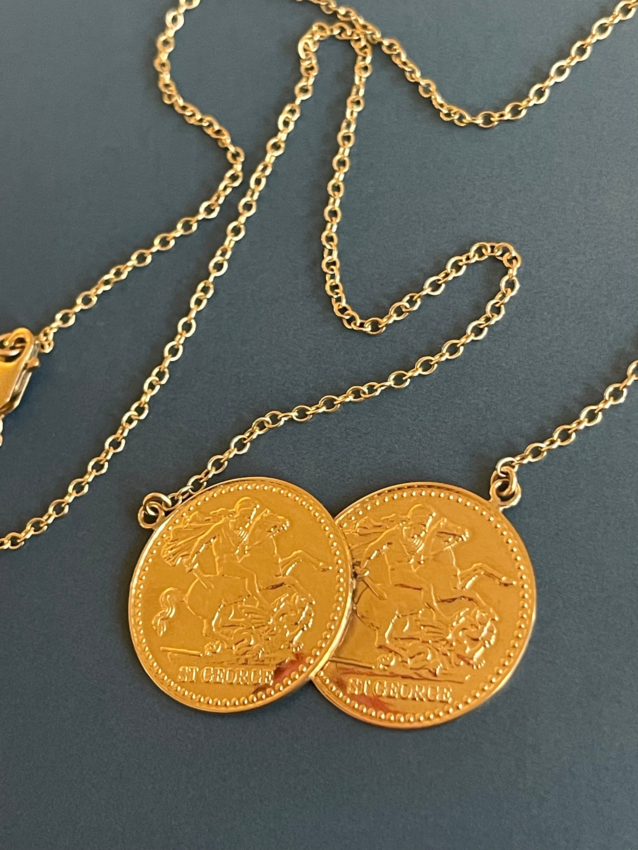 Double half sovereign fashion necklace