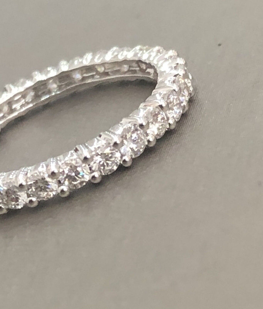 18ct white gold diamond ring